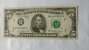 Up $5.00 FRN FR-1974 B--Series 1977 OFFSET TRANSFER-FACE on BACK VERY CLEAR LOOK - Picture 1 of 11