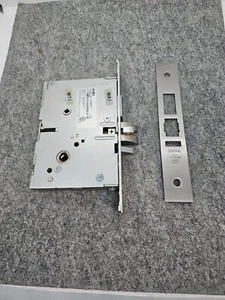 Cerradura de mortaza Kaba M76-A1DL1-626RWY simple cromado satinado - Imagen 1 de 5