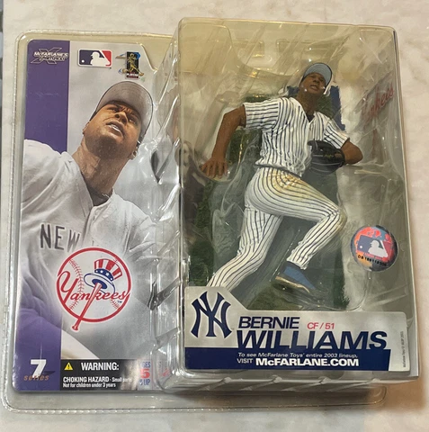 NY YANKEES BERNIE WILLIAMS MCFARLANE SPORTSPICKS 2003 VARIANT/PINSTRIPE NEW!! Cover