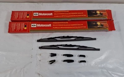 Conjunto de escobillas limpiaparabrisas Ford WW-1301-P 2U2Z-17528-AA (PAQUETE DE 2) 1990-2013 Ford 2U2Z17 Foto 1 de 3