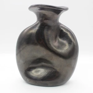 Signed Doña Rosa Pinched Vase Oaxaca Pottery Coyotepec Folk Art Blackware 7" - Picture 1 of 18