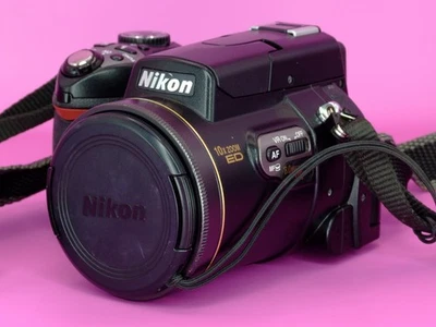 Nikon Coolpix 8800 E8800 VR 8MP CCD Digital Camera 10X Zoom Black Tested & Works - Image 1 of 4