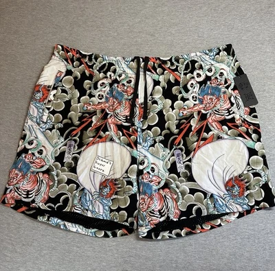 Pantalones Cortos Ed Hardy Japón Estampado de Abeja Forrados Para Hombre Talla XXL NUEVOS CON ETIQUETAS Negros Osaka Por Todas Partes Foto 1 de 4