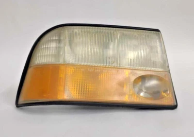 1998-04 Chevrolet S10/S15/Sonoma Truck Right Headlight Assembly 16526226 - Image 1 of 4