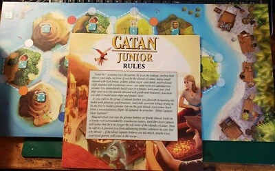 Catan Junior Mayfair Pirata Niño y Familia Juego de Mesa Repuestos Foto 1 de 4