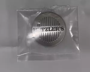 Vintage Hutzlers Department Store Pin Baltimore MD - Picture 1 of 3