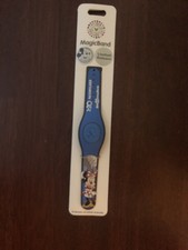 DISNEY 2020 EPCOT MINNIE MOUSE PASSHOLDER MAGIC BAND BLUE LIMITED RELEASE NEW
