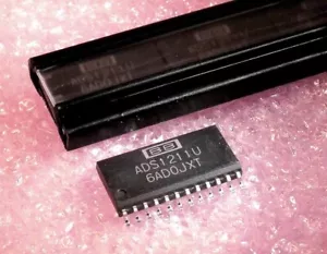 ADS1211 ADS1211U ADC 24 bits Delta-Sigma 8 canales SOIC24 - Imagen 1 de 3