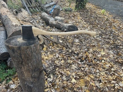 Kelly Axe And Tool Co True Temper Connecticut Axe 3lb - Image 1 of 4