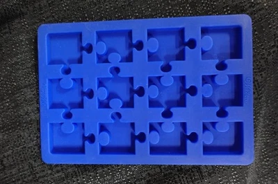 Wilton PUZZLE PIECE Treat Mold Silicone 12 Cavity / Candy mold / SKT Bakery - Image 1 of 3