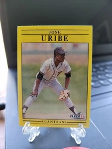 1991 Fleer 275 Jose Uribe Error Card Wrong D.O.B MT/NM - Picture 1 of 11