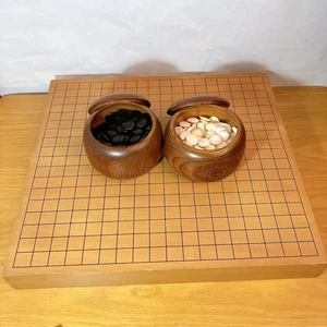 Vintage Japanese Go Board Set Wooden Goban with 2cm Go Stones 142 White 132Black - Picture 1 of 19