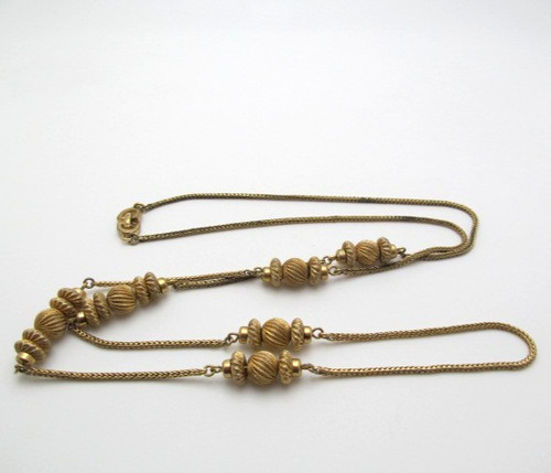 Collana Christian Dior tono oro con motivo coda di volpe scanalata e sfere rotonde catenina