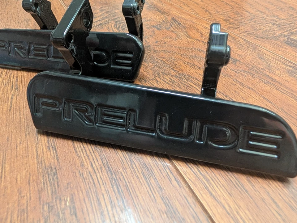  Par de manijas de puerta exterior Honda Prelude 97-01 cupé, logotipo Prelude - SOLO MANGO Foto 1 de 4