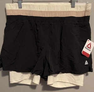 Reebok Women's Relaxed Milestone Black Training Shorts NWT Size Medium. Cream - Picture 1 of 5