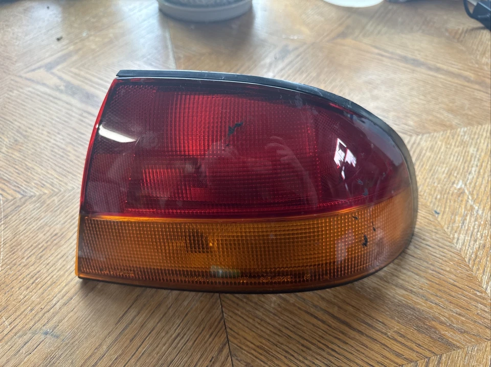 1995 Nissan 240SX Right Hand Tail Light - Image 1 of 3