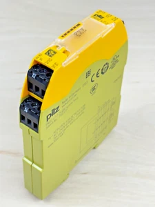 Pilz PNOZ S7.2 24 VDC Safety Relay Contact Expansion, 4 n/o, 1 n/c, 750177 - Picture 1 of 9