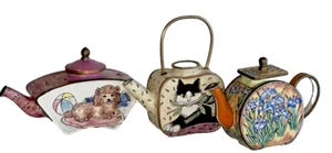 Lot of 3 Enamelled Miniature Teapot Hand Painted Brass Trim Vintage - Picture 1 of 13