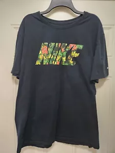 Camiseta Nike Floral Deletreada - Talla 2XL - Imagen 1 de 5