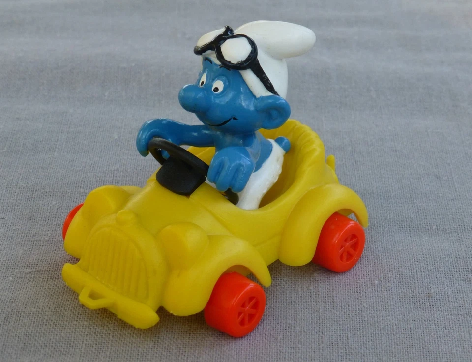 PROMO !!! Schtroumpf Schleich: 40210 LA VOITURE JAUNE TBE - (Smurf Puffi Pitufo) - Photo 1/1