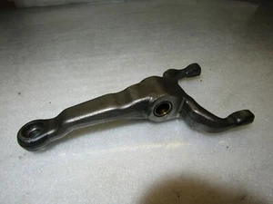 Isuzu Trooper Duty 98-02 3.0 4JX1 manual gearbox clutch fork lever actuator - Picture 1 of 6