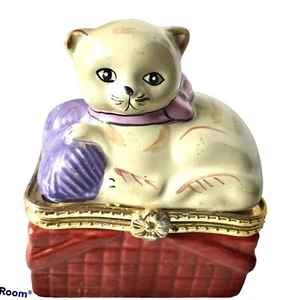 "Caja de regalo de porcelana para gato sentado bordes de metal 3""x 2""x2""" - Imagen 1 de 4