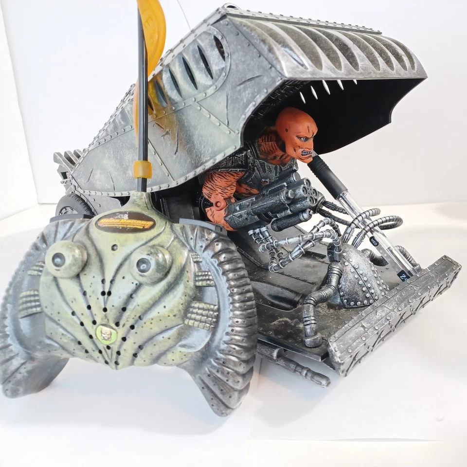 Alien Racers R/C Vehicle Ultrox W/ Remote - No Batteries Included - - Image 1 of 4