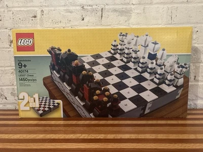 Lego Chess 40174 BRAND NEW, RETIRED SET - Image 1 of 4