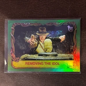 2013 Topps 75th Anniversary Rainbow Foil Raiders of the Lost Ark #79 - Bild 1 von 2