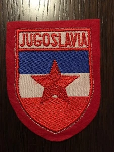 Patch toppa CM8X6 scudetto in stoffa ricamato JUGOSLAVIA - Picture 1 of 1