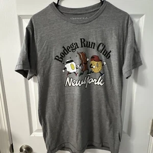 Aéropostale t shirt Bodega Run Club New York Men’s Medium Gray. BC - Picture 1 of 2