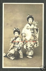2 Maiko Niñas rppc Geishas BELLEZAS Fan Disfraz Japón Años 20 - Imagen 1 de 1