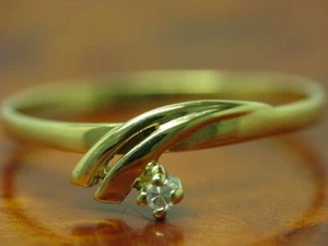 Anello In Oro Giallo 8Kt 333 Con Decorazione In Diamante / 1,0G / RG 54 - Imagen 1 de 6