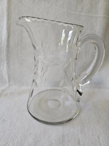 Vintage geschliffener Kristallkrug klarer Griff geätzte Blumen & oberer Rand Brillantglas - Bild 1 von 12