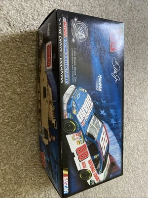 Dale Earnhardt Jr. #88 Guardia Nacional Action Racing Series escala 1:24 Foto 1 de 4