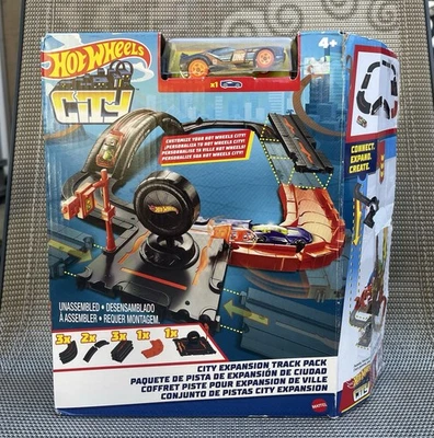 2021 Mattel Hot Wheels City Extension Track Pack 10 Piece Set + 2 Extra Cars - Image 1 of 4