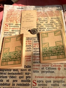 LOTE RELIQUIAS DE EXORCISMO San Antonio Padua: Medalla y acción católica de la mujer - 1942 - Imagen 1 de 8