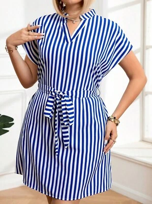 Vestido informal recto manga ala murciélago cuello en V cuello a rayas azul y blanco Foto 1 de 4