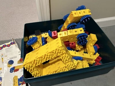 1992 Gearios Tupperware Tuppertoys Tub Full with Instructions FREE SHIPPING - Image 1 of 4