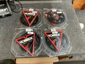 Lot 4 pignons arrière mixtes Vortex acier noir 252S-43 438S-48 452AS-45 251AS-43 - Photo 1/8