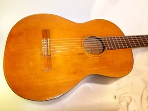 Guitarra clásica Levin C-12, hecha en Suecia 1976, con estuche - Imagen 1 de 9