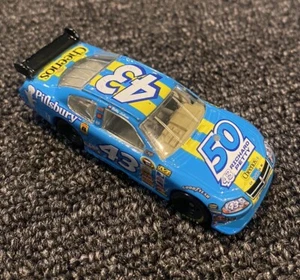 2008 Bobby Labonte #43 Richard Petty 50th Anniversary 1:64 Diecast Loose - Picture 1 of 6