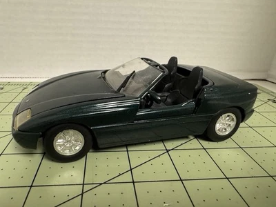 Coche diecast Revell BMW Z1 1989 escala 1:24 - convertible verde Foto 1 de 4