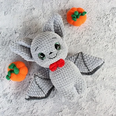 Ручной работы крючком плюшевая игрушка летучая мышь - мягкая игрушка - милый подарок на Хэллоуин - Изображение 1 из 4