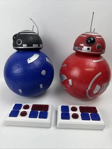 ZWEI Star Wars Disney BB-Einheit Roboter mit Fernbedienungen rot & blau - Bild 1 von 10