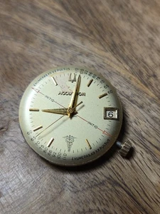 Raro orologio medico Bulova Accutron 218D quadrante movimento calendario non testato - Foto 1 di 4