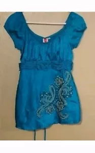 Women Blouse - Picture 1 of 4