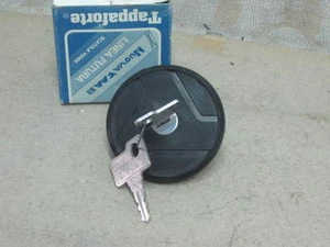 NOS DATSUN PICKUP 1300 1800 2200 2300 2400 520 FIAT 500 600 PETROL FUEL CAP - Picture 1 of 4