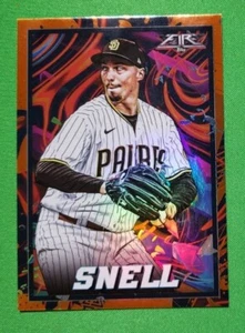 BLAKE SNELL - 2022 Topps Fire - Parallelo in lamina arancione #45/299 Padres - Foto 1 di 2