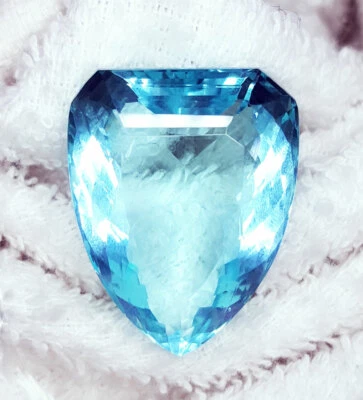 55-60 Ct Loose Gems Aquamarine  Light Blue Aquamarine Brazilian Certified M92 - Image 1 of 4